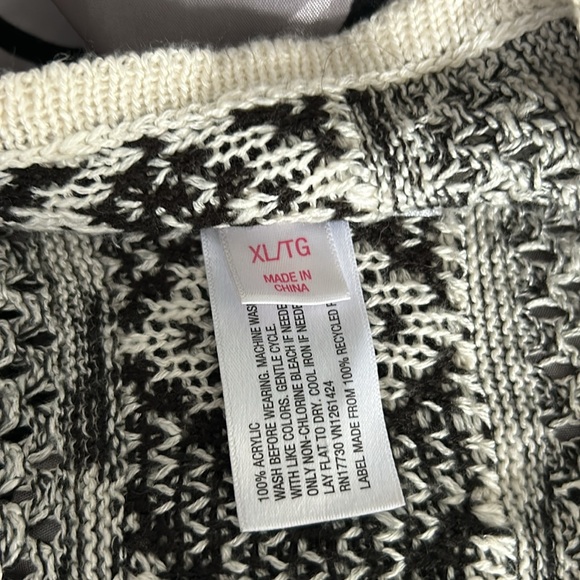 XL xhilaration black and white open front cardigan - Picture 2 of 5